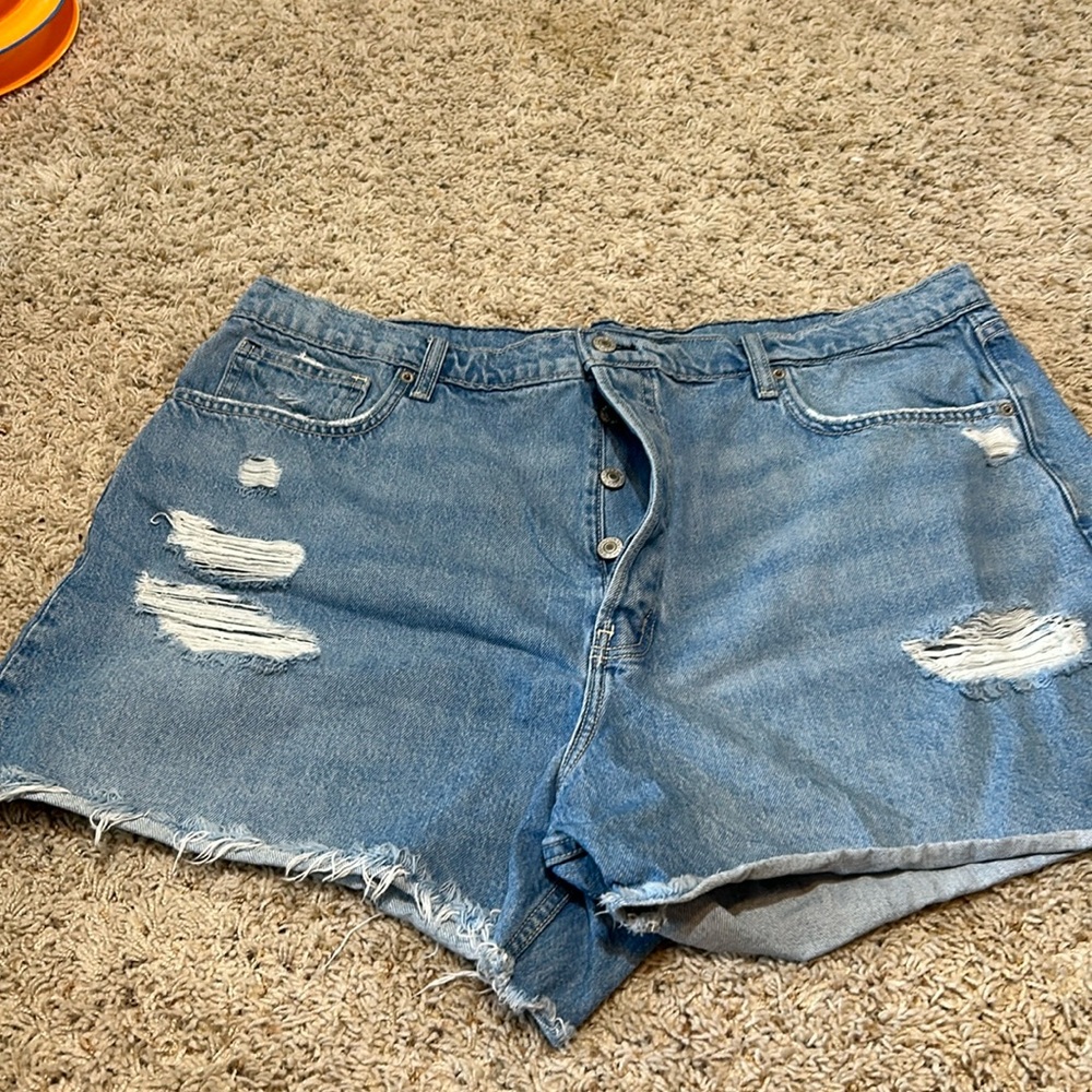 Arizona Size 23 Hi-rise Shorts